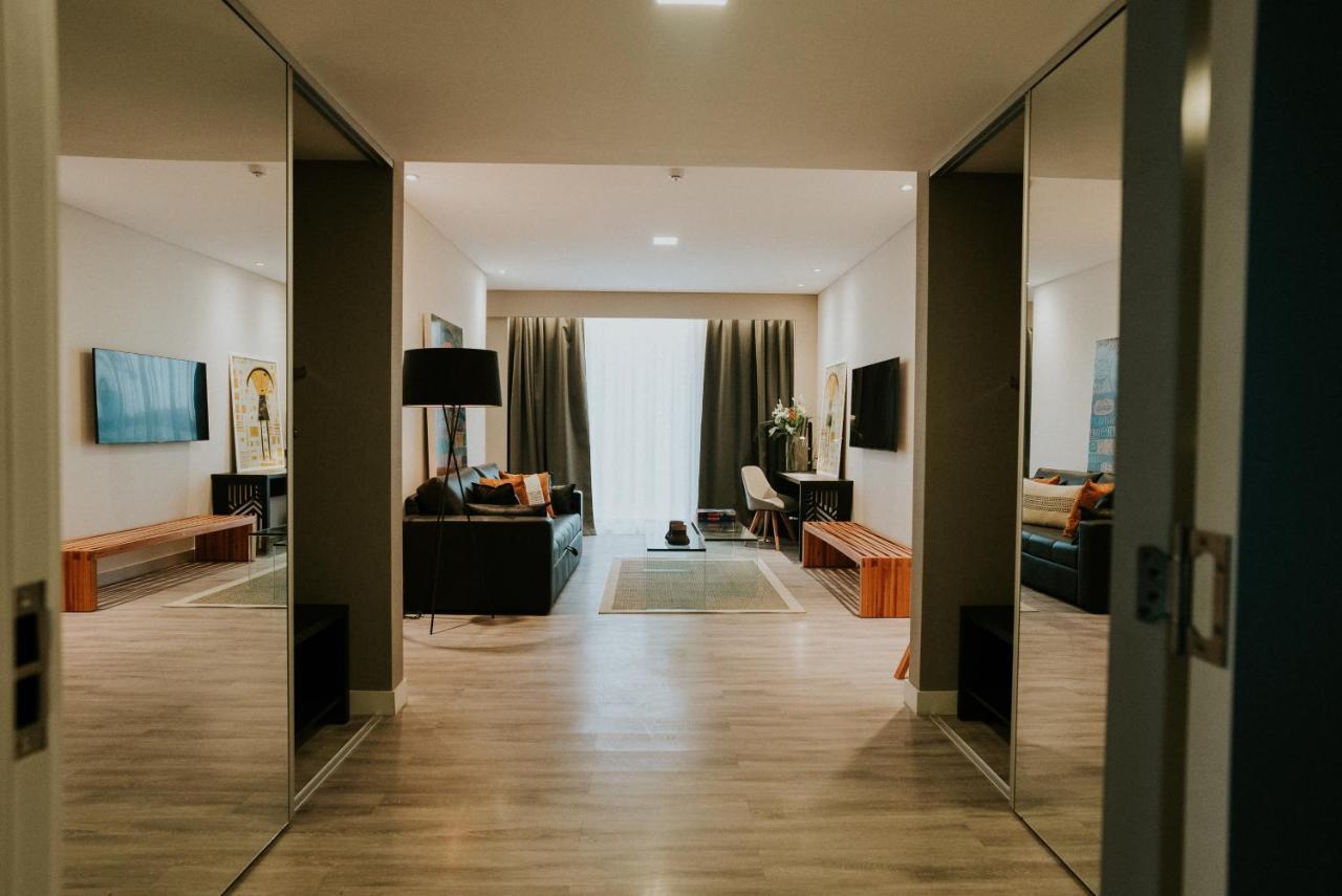 Howard Johnson Plaza La Ribera Ресистенсия Экстерьер фото